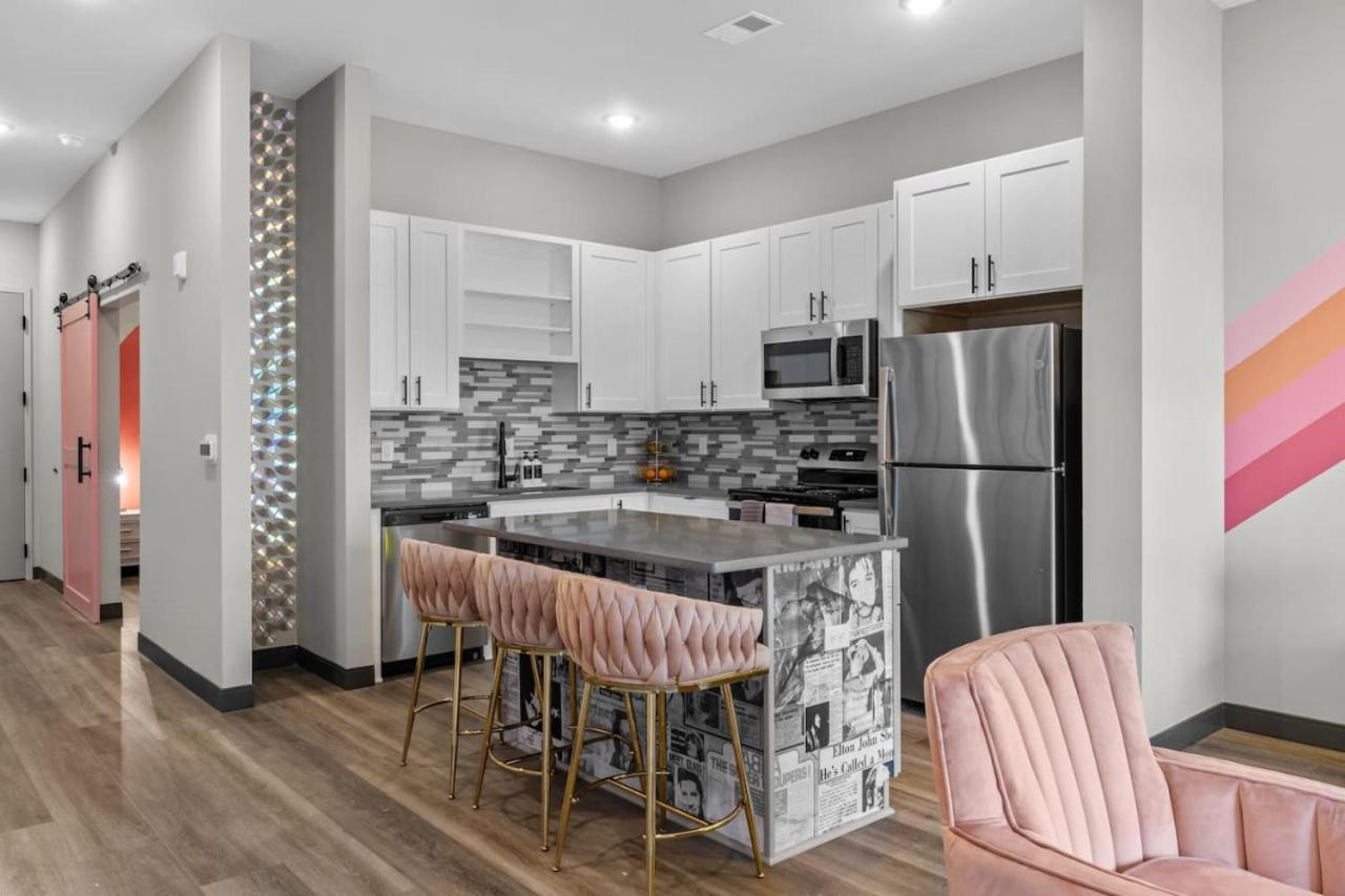 Alto 302 Apartment *